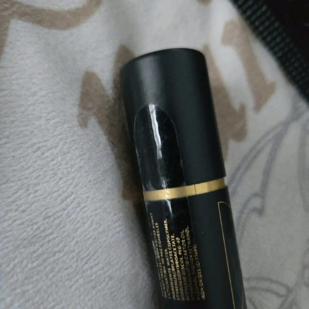 Velour beauty hybrid